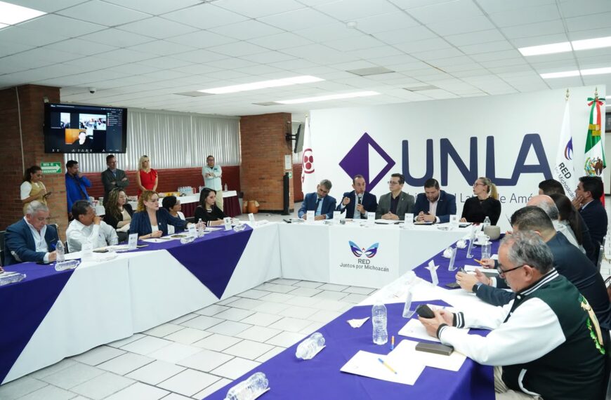 Amplía Semigrante oportunidades educativas para familias migrantes