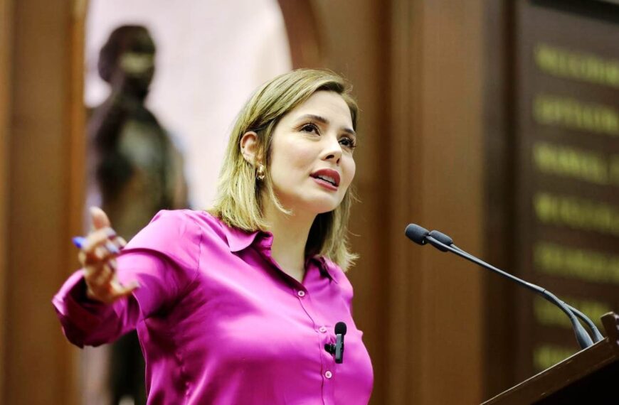 Morelia requiere crecer con planeación, con visión de futuro: Brissa Arroyo