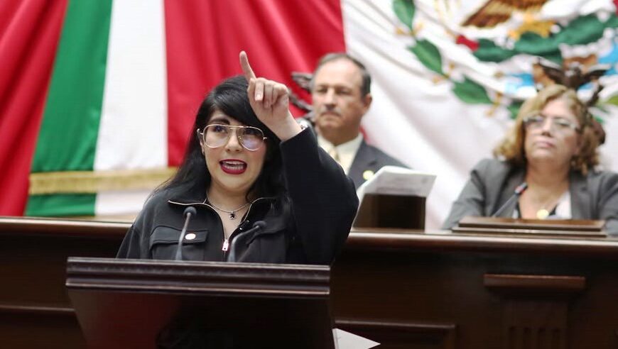 Vanhe Caratachea busca impulsar diputación migrante
