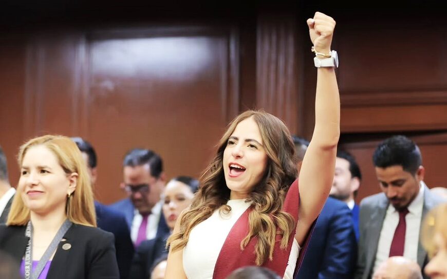 En el marco del Quinto Informe del Ejecutivo, Giulianna Bugarini destaca obras y resultados