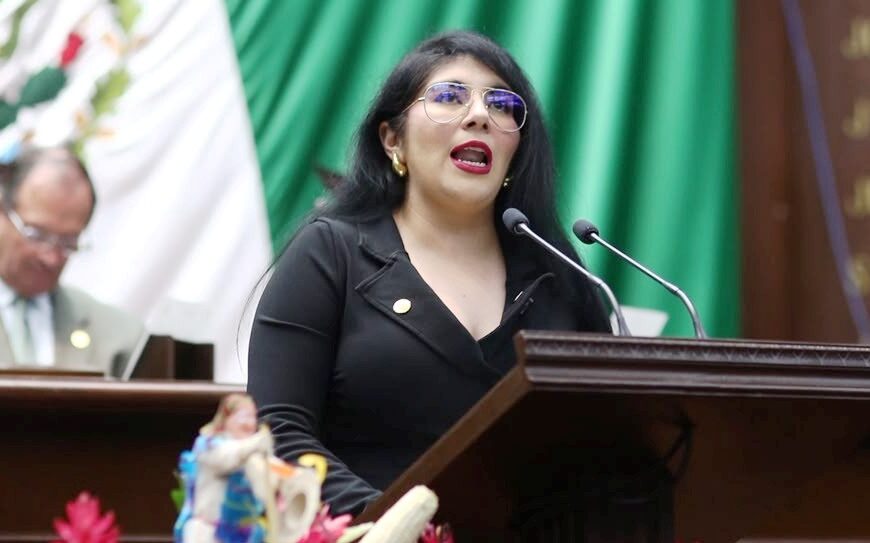 En arranque del Tercer Año Legislativo Vanhe Caratachea remarcó que la oposición es necesaria