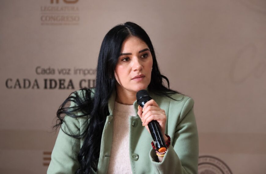 ‎Condena Diana Espinoza, violencia digital en su contra