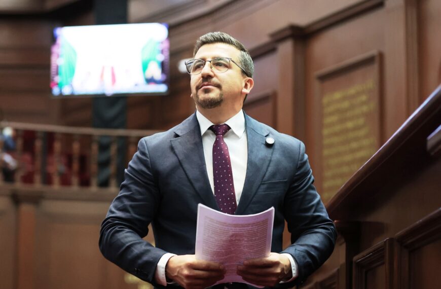 21 iniciativas respaldan segundo año de trabajo legislativo de Toño Mendoza