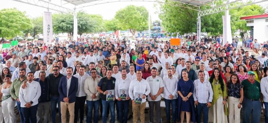 Abraham Espinoza Villa rinde su Segundo Informe de Actividades en Buenavista
