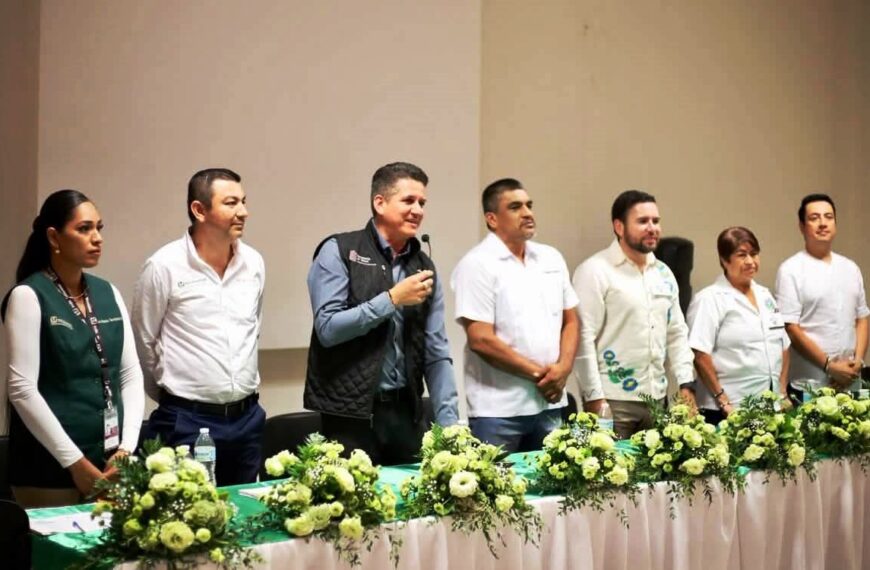 Refrenda Reyes Galindo compromiso con la salud pública en Múgica